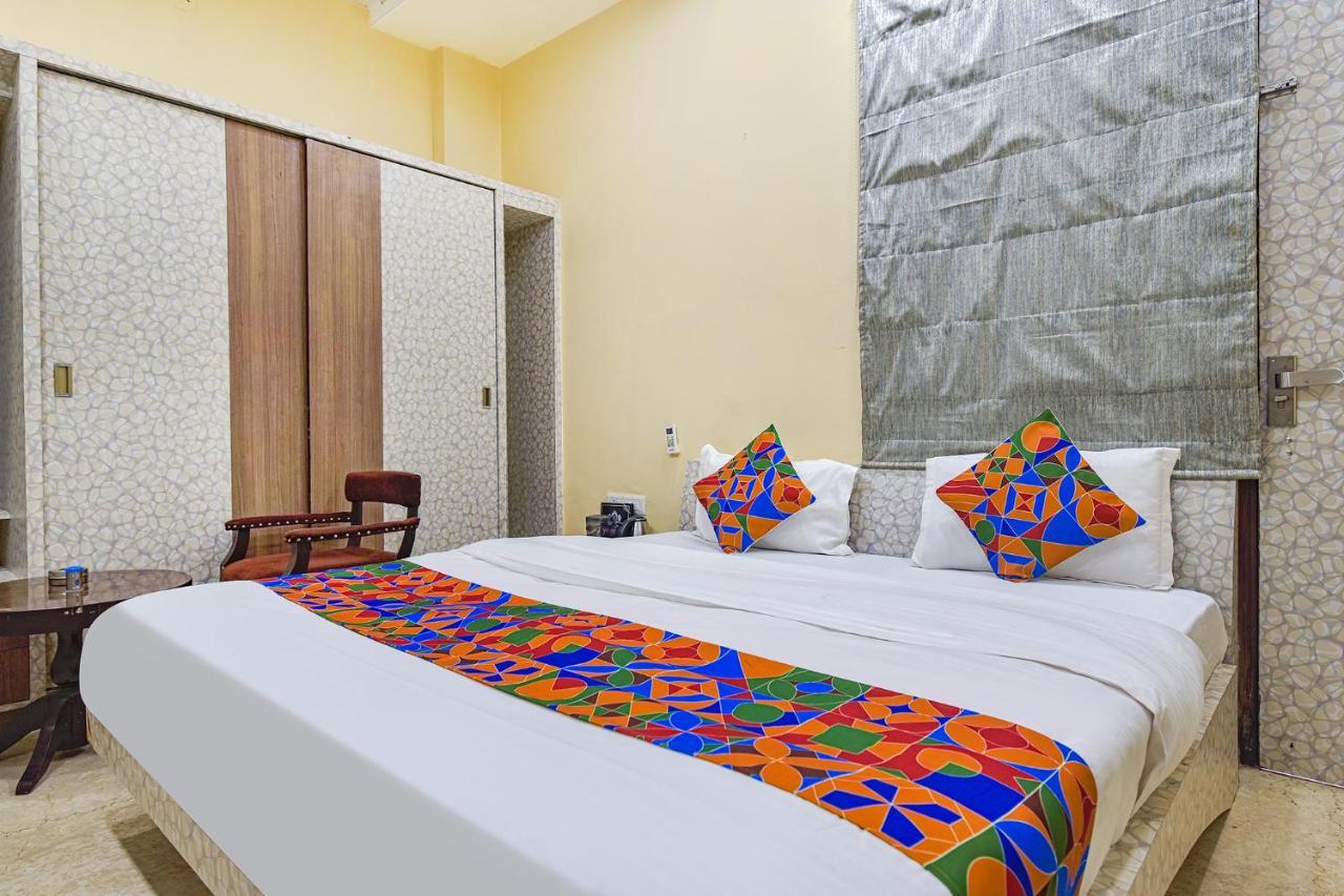 Hotel O The Castle Home Stay Inn ชัยปุระ ภายนอก รูปภาพ