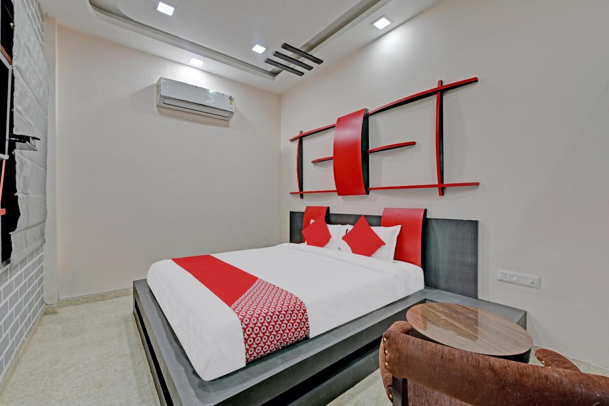 Hotel O The Castle Home Stay Inn ชัยปุระ ภายนอก รูปภาพ